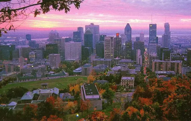 Montreal, MO : 穆村蒙特利尔