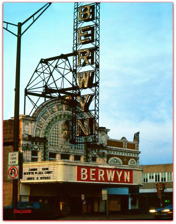 Berwyn, NE : 伯温