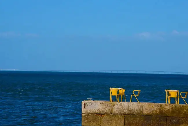 Lisbon, LA : 洛杉矶里斯本