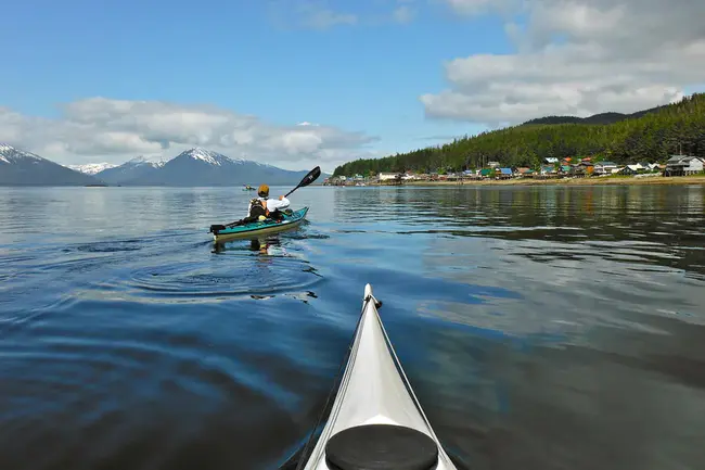 Tenakee Springs, AK : 泰纳基斯普林斯，AK