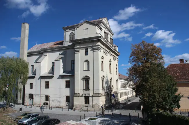 Biblioteca Muzeului NaţIonal Brukenthal, Sibiu : Na Ional Brukenthal 博物馆图书馆锡比乌。