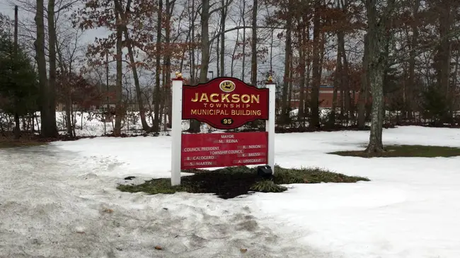 Jackson County School Board : 杰克逊县学校董事会