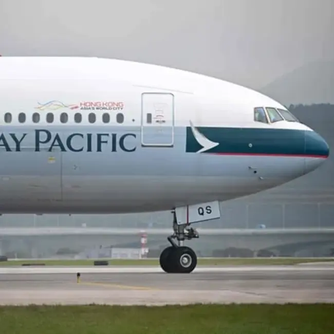Cathay Pacific Airways : 国泰航空公司