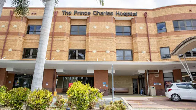 The Prince Charles Hospital : 查尔斯王子医院