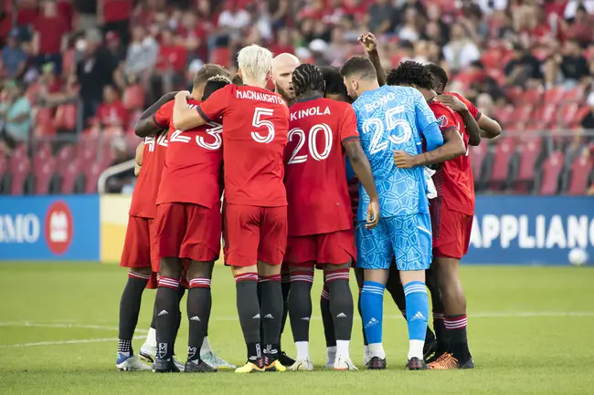 Toronto Football Club : 多伦多足球俱乐部