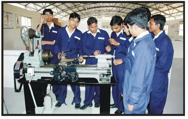 Indian Academy of Aeronautical Technology : 印度航空技术学院