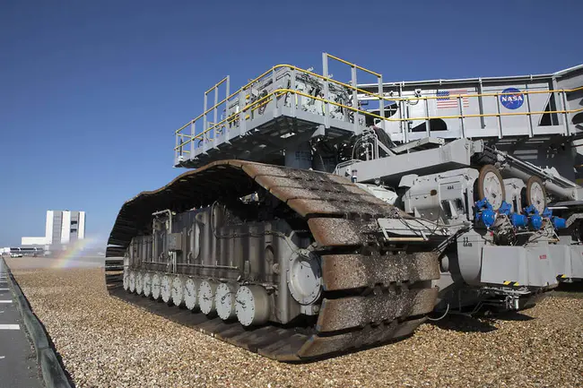 Crawler Transporter : 履带运输车