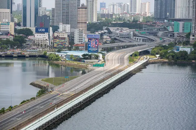 CauseWay Pier : 铜锣码头