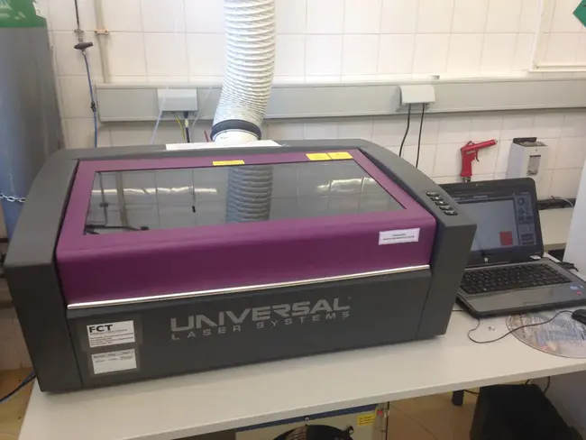Modular Universal Laser Equipment : 模式通用激光设备