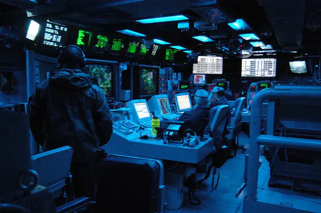 Navy Tactical Intelligence Center : 海军战术情报中心