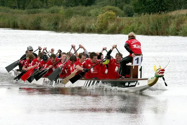 Deutscher Drachenboot-Verband : 德国龙舟协会