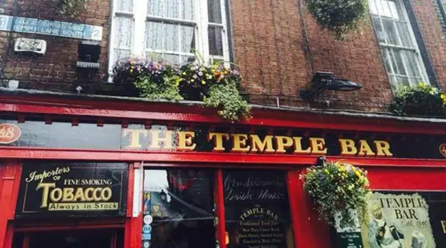 Temple Bar : 寺庙酒吧