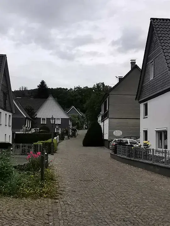 Bergneustadt Auf dem Dümpel, S-Germany : Bergneustadt On THE Dyumpel, 德国南部