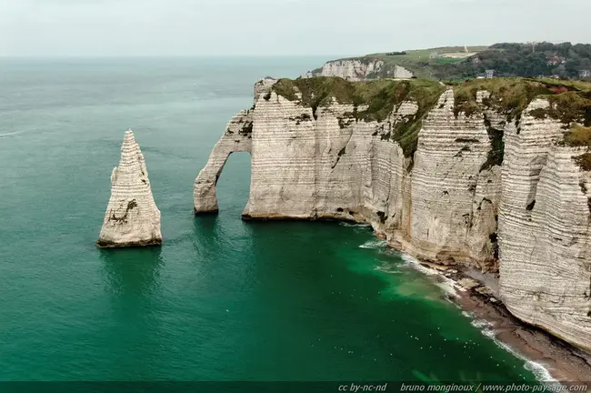 Falaise-Monts-Deraine, S-France : 法莱西-蒙特斯-德兰，法国南部