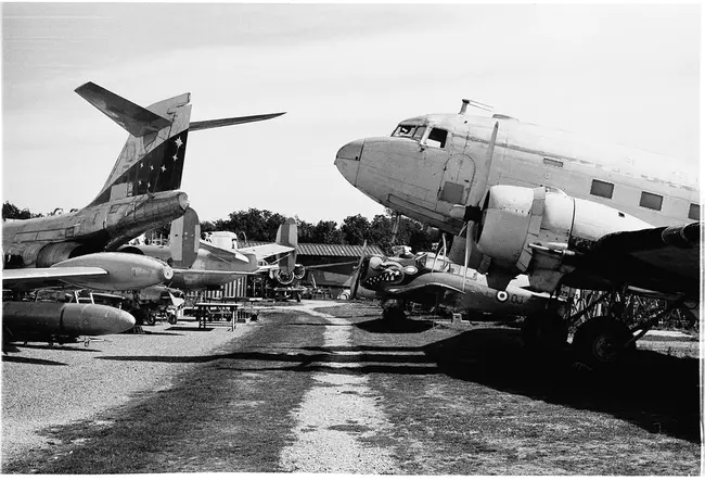 Toulouse-National Flying Schoo, S-France : 图卢兹国家飞行学校，法国南部