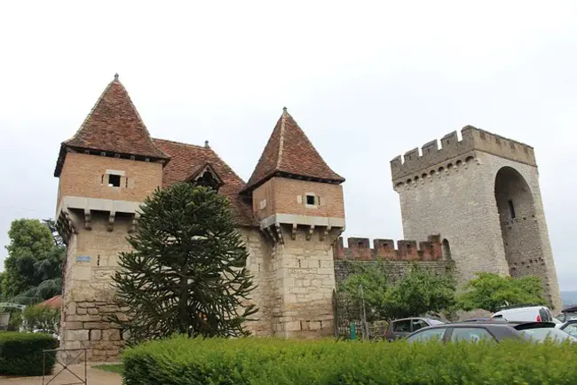 Cahors-Lalbenque, S-France : 卡奥尔-拉尔本克，法国南部