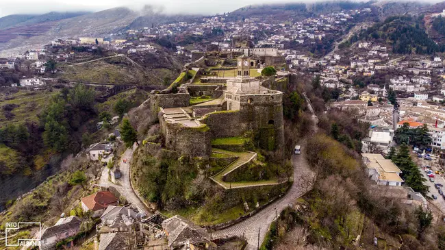 Gjirokaster, Albania : 阿尔巴尼亚Gjirokaster