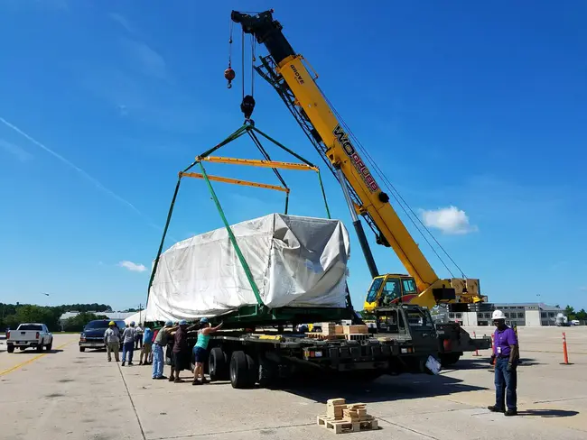 Naval Air Station Lemoore : 勒莫尔海军航空站