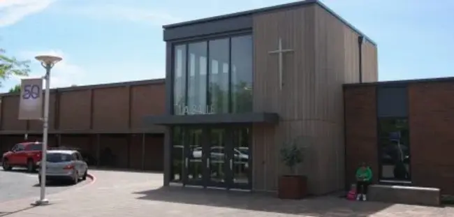 Christian College Preparatory Academy : 基督教学院预备学院