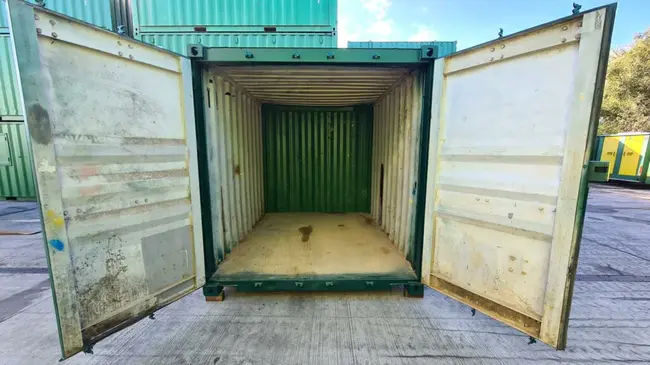 Full Container Loaded : 满载集装箱