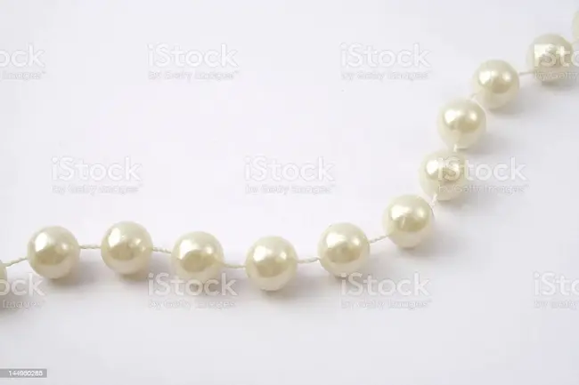 String Of Pearls : 一串珍珠