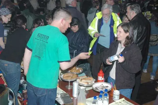 West Midlands Vegan Festival : 西米德兰兹素食节