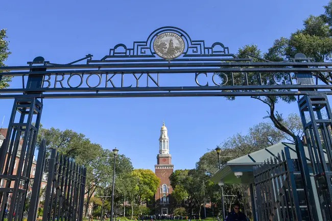 Brooklyn Manhattan Community College : 布鲁克林曼哈顿社区学院