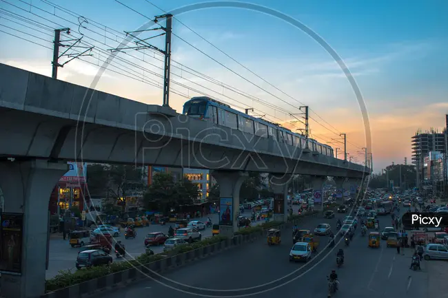 Hyderabad Metro Rail : 海德拉巴地铁