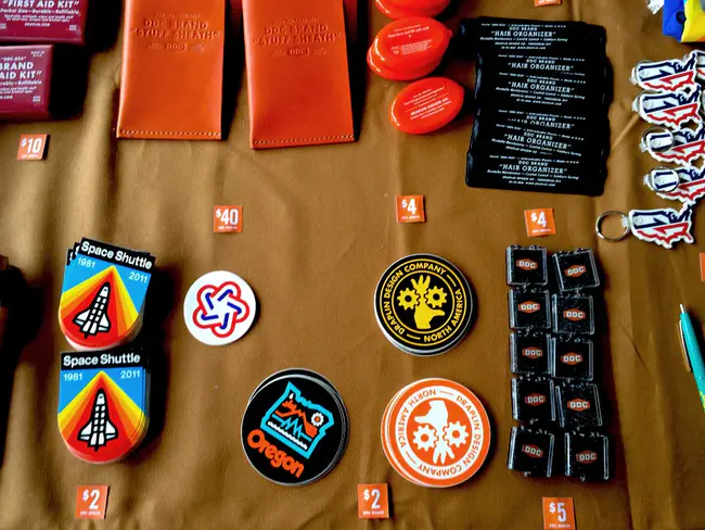 Draplin Design Co : 德拉普林设计公司