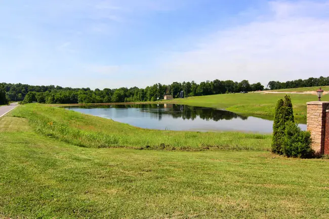 Spring Valley Lake : 春谷湖