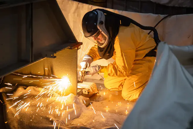 Nuclear Plant Equipment Operator : 核电厂设备操作员