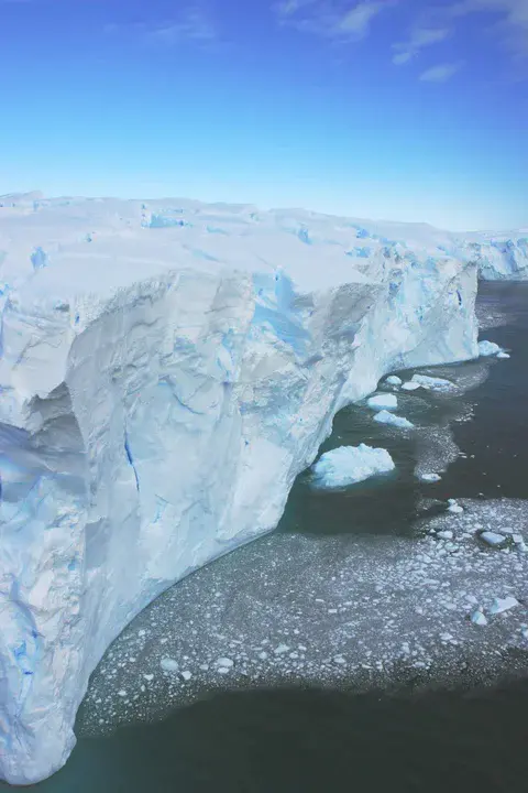 Antarctic Mesoscale Prediction System : 南极中尺度预报系统