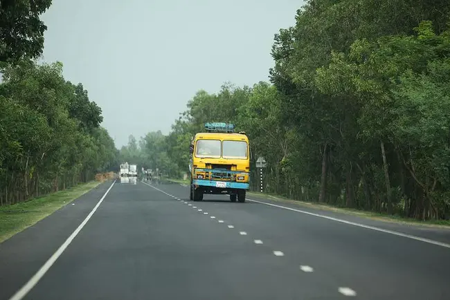 Bangladesh Road Transport Corporation : 孟加拉国公路运输公司