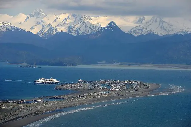 Kachemak Bay Campus : Kachemak湾校区