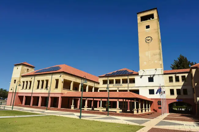 Rockingham Community College : 罗金厄姆社区学院