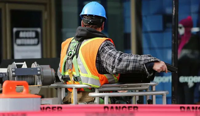 Occupational Heath and Safety Consultants : 职业健康安全顾问