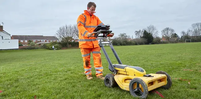 Ground Penetrating Radar Services : 探地雷达服务