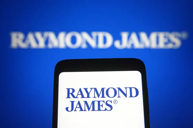 Raymond James Financial : 雷蒙德詹姆斯金融