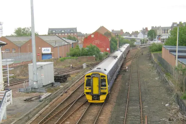 Arbroath railway station : Arbroath火车站