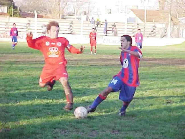 Futbol Club Santa Clarita : 圣克拉丽塔足球俱乐部