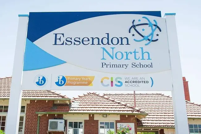 Essendon North Primary School : 埃森顿北小学