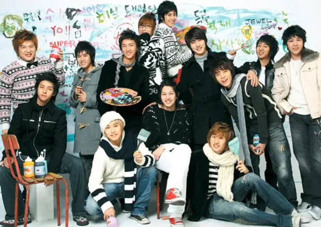 Super Junior : 超级少年组合