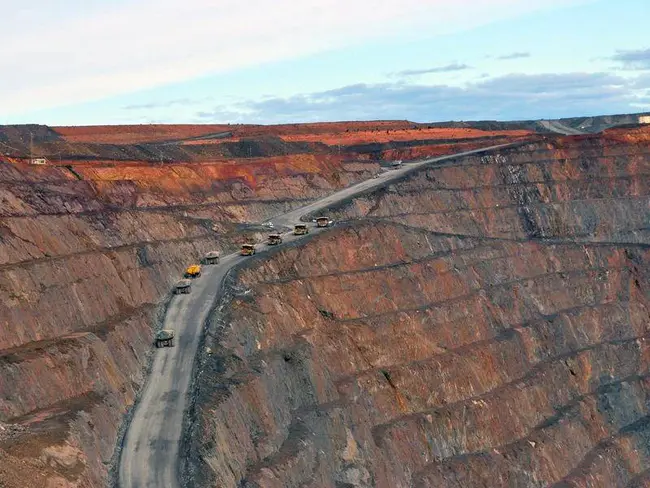 Australian Gold Refineries : 澳大利亚黄金精炼厂