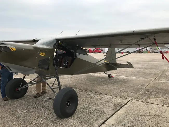 Experimental Light-Sport Aircraft : 实验性轻型运动飞机