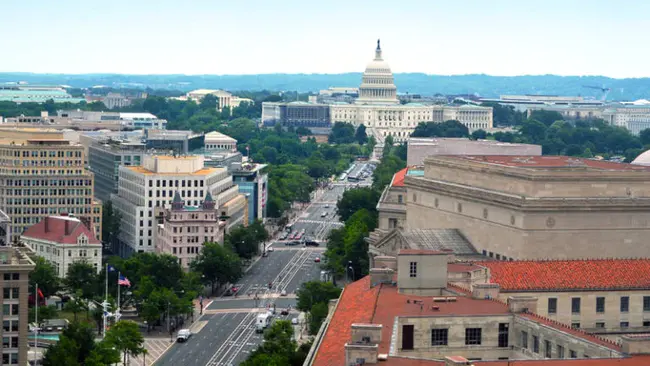 District of Columbia Office on Aging : 哥伦比亚特区老龄问题办公室