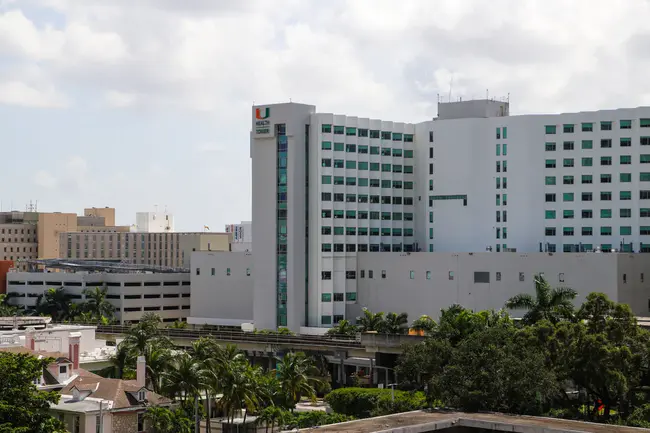University of Miami Hospital : 迈阿密大学医院