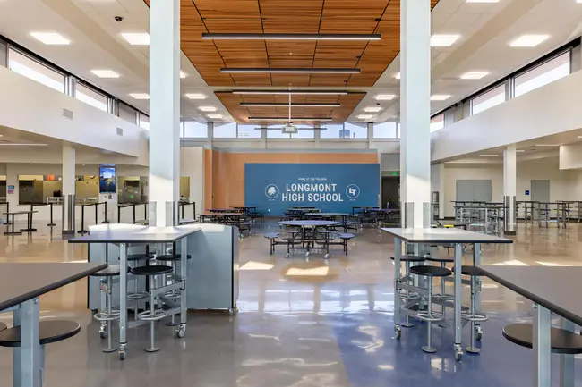 Longmont High School : 朗蒙高中