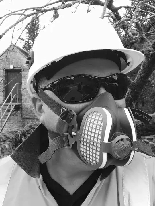 Respirable Crystalline Silica : 可呼吸结晶二氧化硅