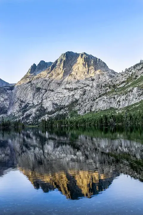 Eastern Sierra Avalanche Center : 东部山脉雪崩中心