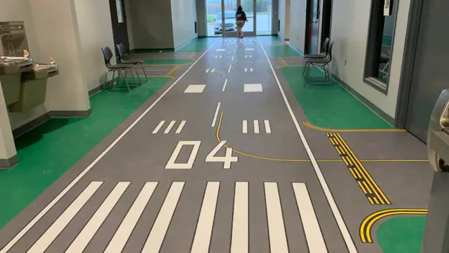 Flight Deck Door : 飞行甲板门